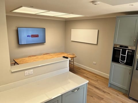 Dining w/ Sky Sports (2)