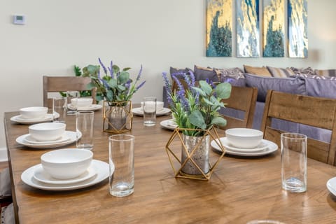 Breeze Away Dining Beachfront Property