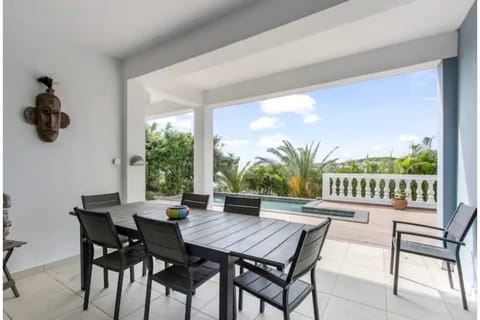 downstairs dining area 