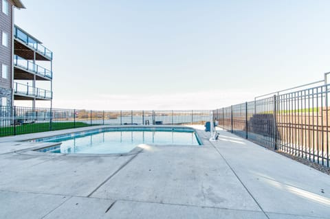 Indoor pool, outdoor pool