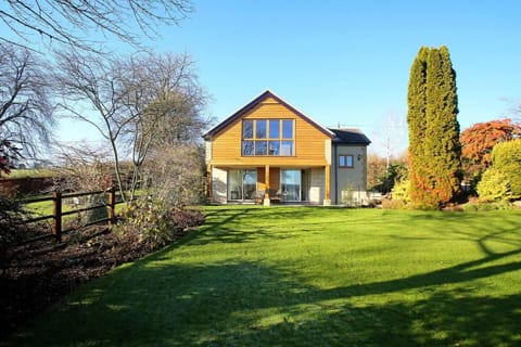 Dove Lodge in Painswick | Painswick | VacationRenter