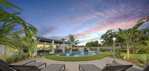 Pool | Outdoor pool, a heated pool