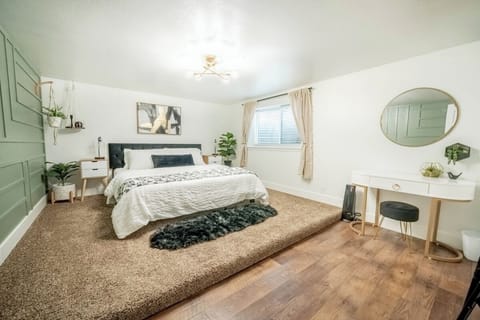1 bedroom, iron/ironing board