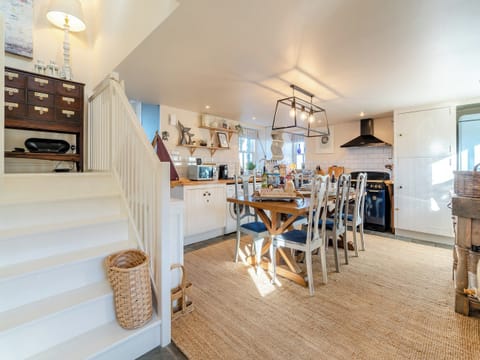 Kitchen/diner | The Old Net Shed, Banff