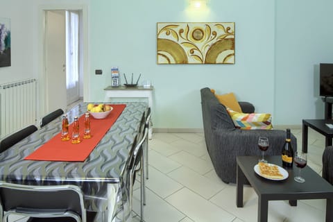 Kitchen, Living Room