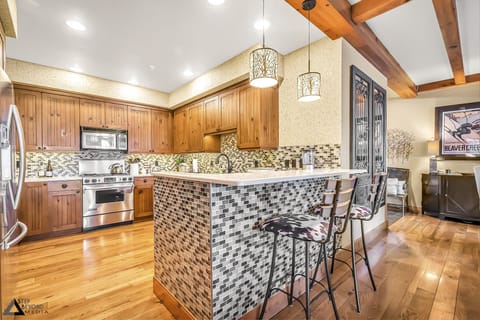 Updated Kitchen with everything that you need