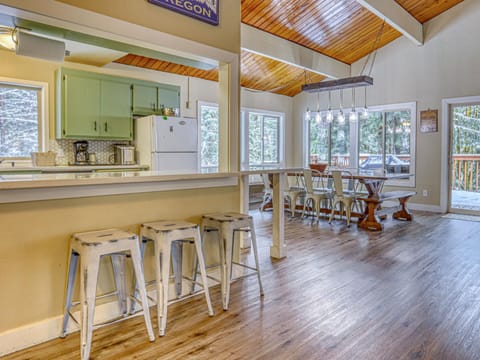 Breakfast table with high chairs