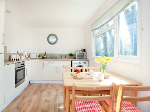 Open plan living space | Lodge 133 - Atlantic Bays Lodges, St Merryn, near Padstow