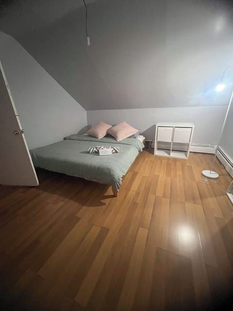 2 bedrooms