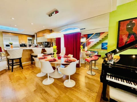 Kitchen, living room, dining room, open floor plan