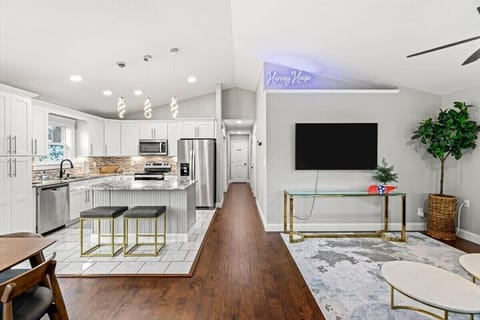 Embrace the freedom of an open living space: Our design seamlessly blends functionality and style, creating a versatile environment where every moment feels expansive and connected.