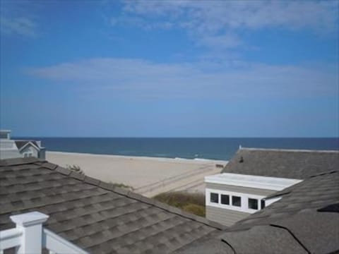 Beach/ocean view