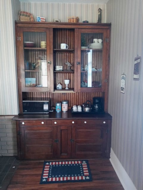 coffee and tea bar, original custom built in
