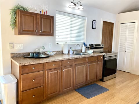 4d71e33f-81ef-4aaa-a1ee-058669c6d4f4