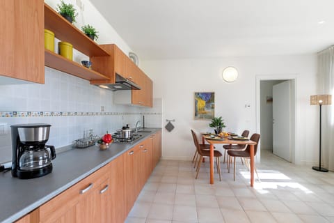 Kitchen and dining area