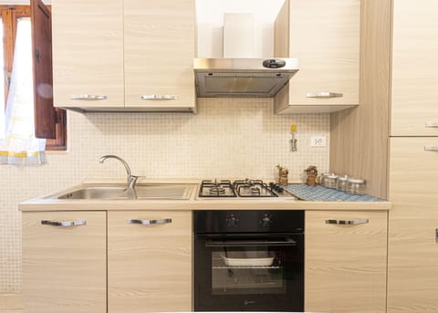 kitchen-Atena-Elba Island