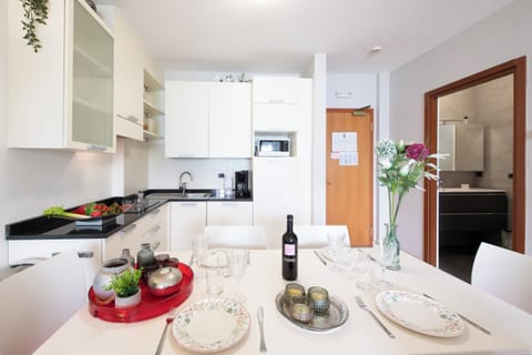 Kitchen and dining area