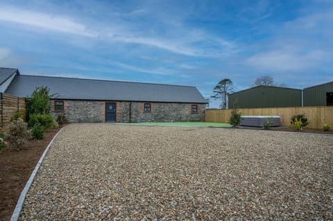 The Barn At Kiln Park - 2 Bed Cottage - Narberth (14135)