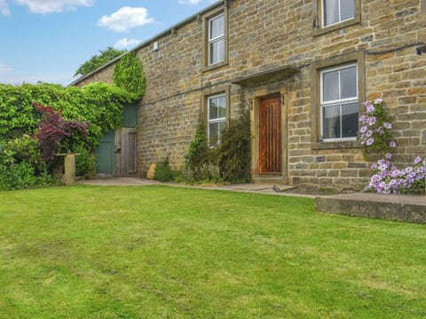 Exterior | Bondcroft Farm Cottage, Eastby, near Skipton