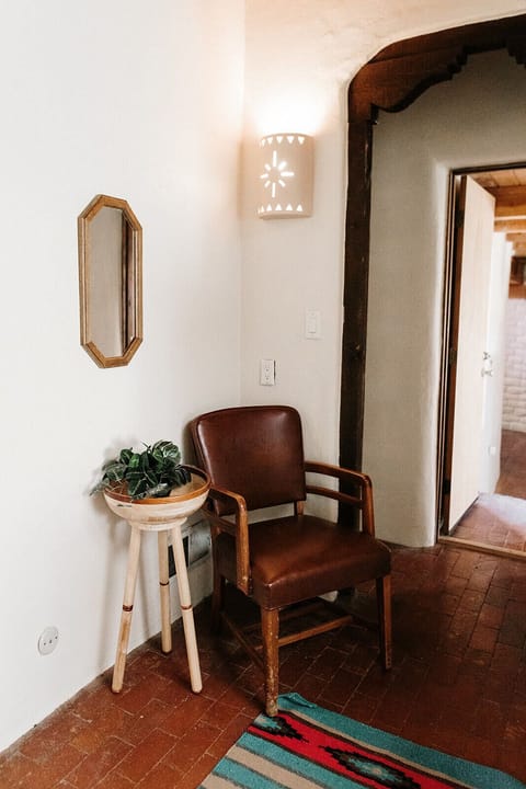 Passthrough between main house and casita