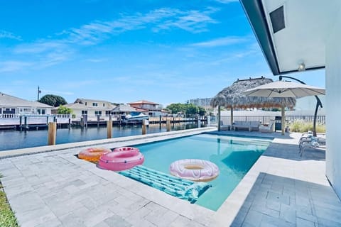 Gorgeous pool by the canal!