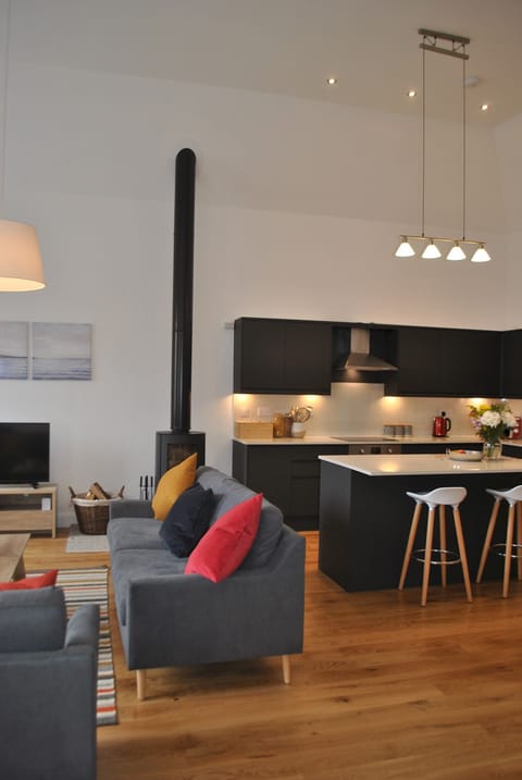 Comfortable furnishings and a contemporary finish