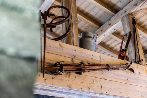 05cc8fd1-3de6-4ce4-86d6-145e8f78c238