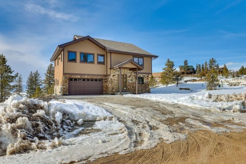 Granby Vacation Rental | 4BR | 4BA | Stairs to Access | 3,055 Sq Ft