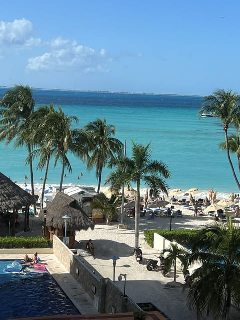 Sun loungers, beach towels