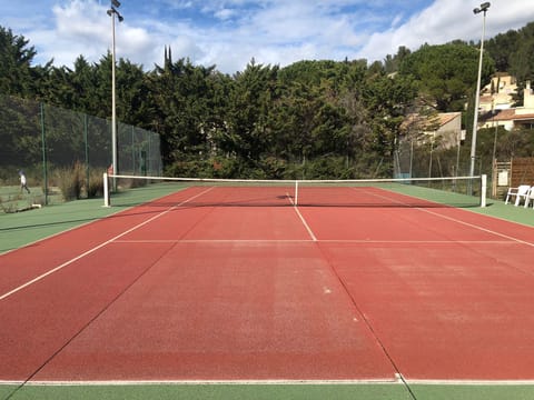 Sport court