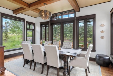 Dining Room - Summer