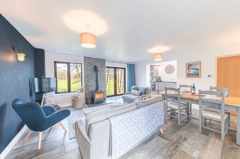 Cow Barn Duddon Valley sitting room with dining area