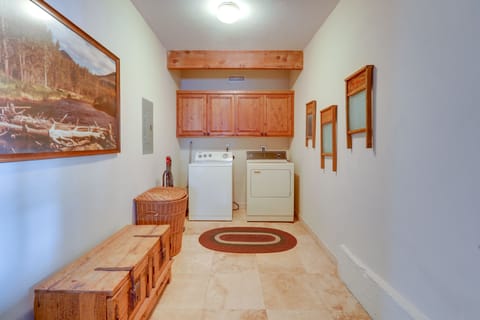 In-Home Laundry | 1st Floor