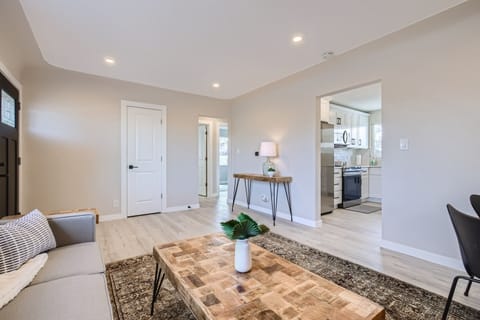 Living Room and Entry (Main Floor)