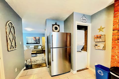 Staying longer than a few days? A washer/dryer combo on both floors