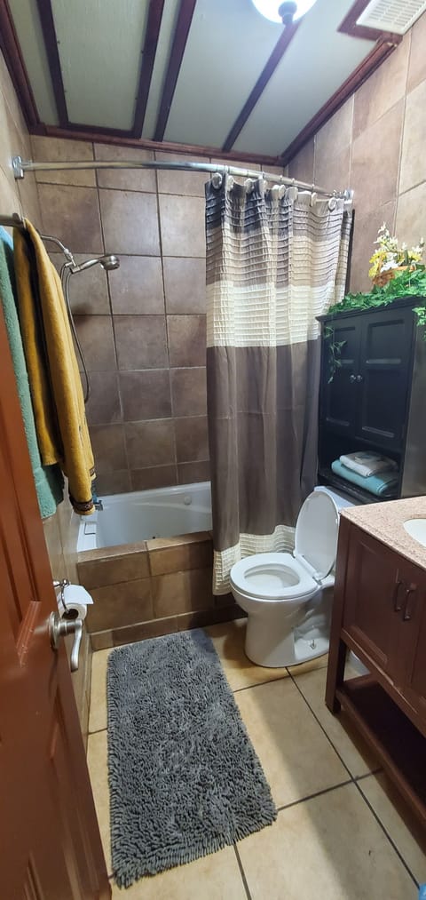 Jetted tub, hair dryer, towels, soap