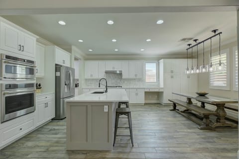 ec54024b-b476-4be8-9662-99b32cf16cc8