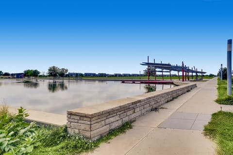 Photos around the area.