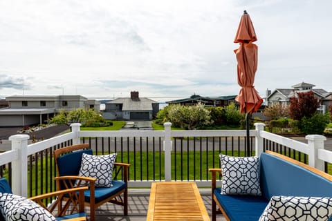 Views of Useless Bay