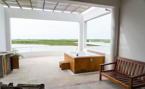 Indoor spa tub