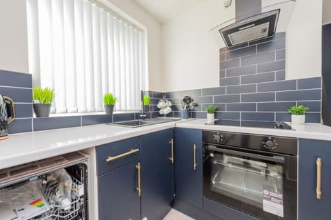 Stunning kitchen area for cooking