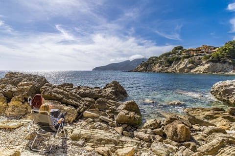 Sun loungers, beach towels