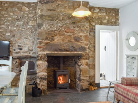 Living area | The Yard Beach Cottage - The Yard Cottages, Aberdesach, near Caernarfon