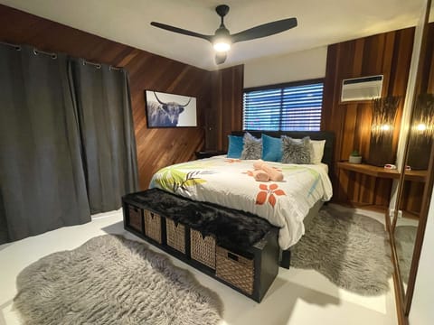1 bedroom, in-room safe, travel crib, free WiFi