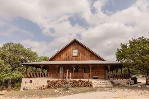 Front exterior view of house