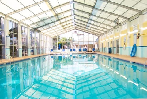 Indoor pool, outdoor pool