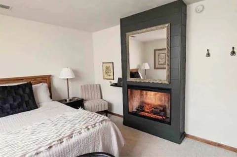 Queen Bedroom with Fireplace
