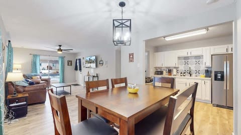 Perfect for meals and gatherings.