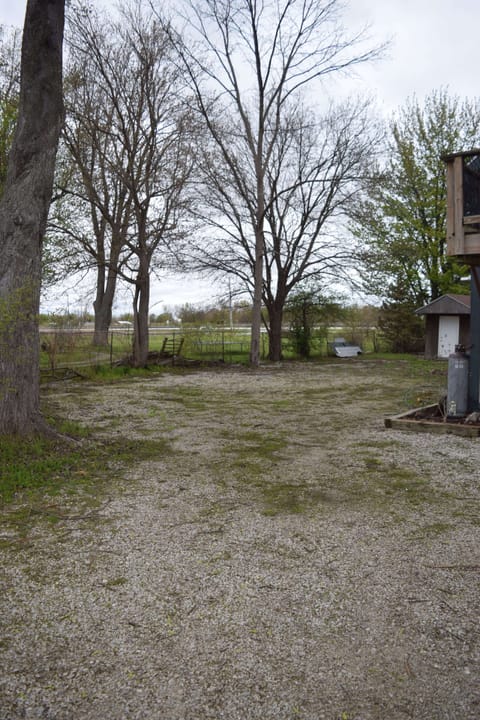 Side parking - plenty of space to park boat with trailer and outside outlet
