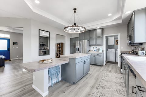 Kitchen | Toaster | Crockpot | Spices